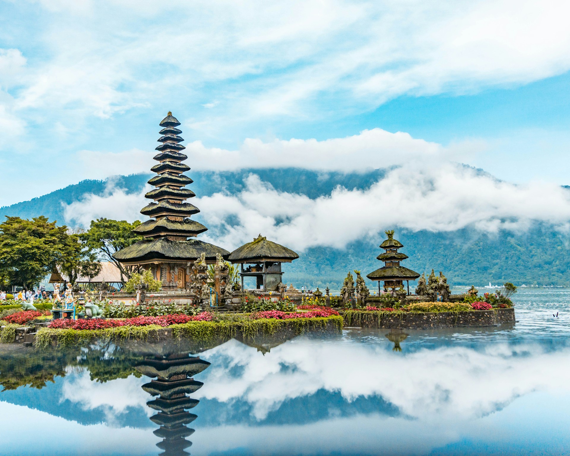 Ulun Danu Beratan templom Bali – ikonikus látnivaló Balin