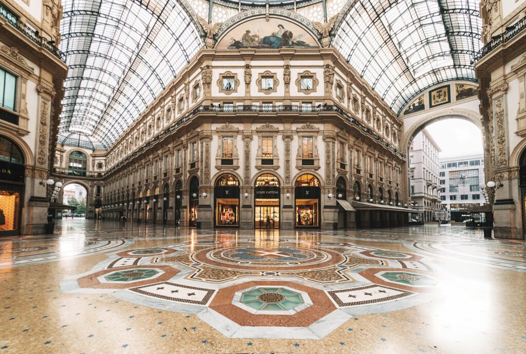 Galleria Vittorio Emanuele II, Milánó.