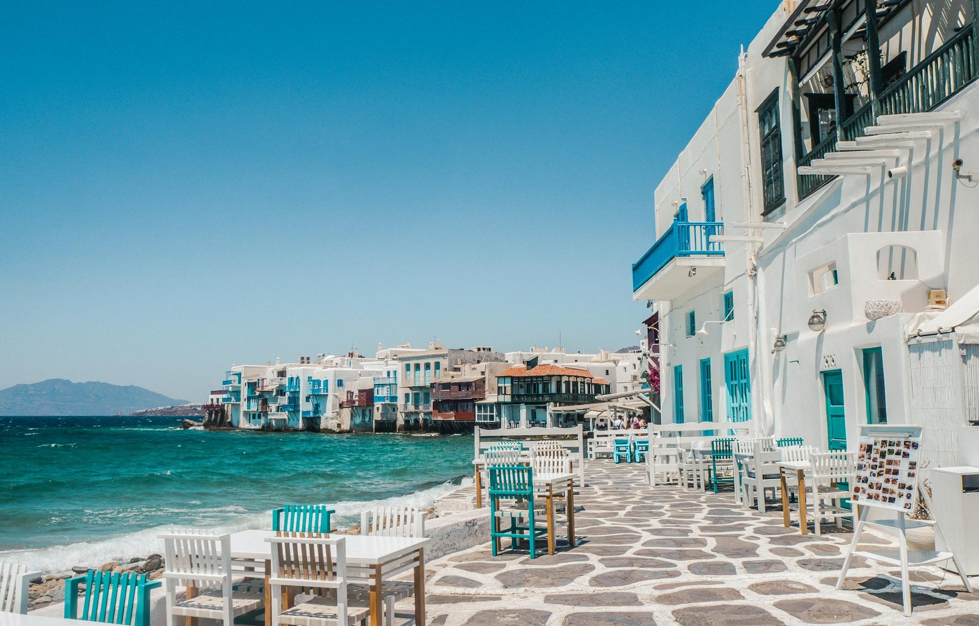 Mykonos repülőjegy 41.737 Ft-tól – fehér házak és görög tengerpart