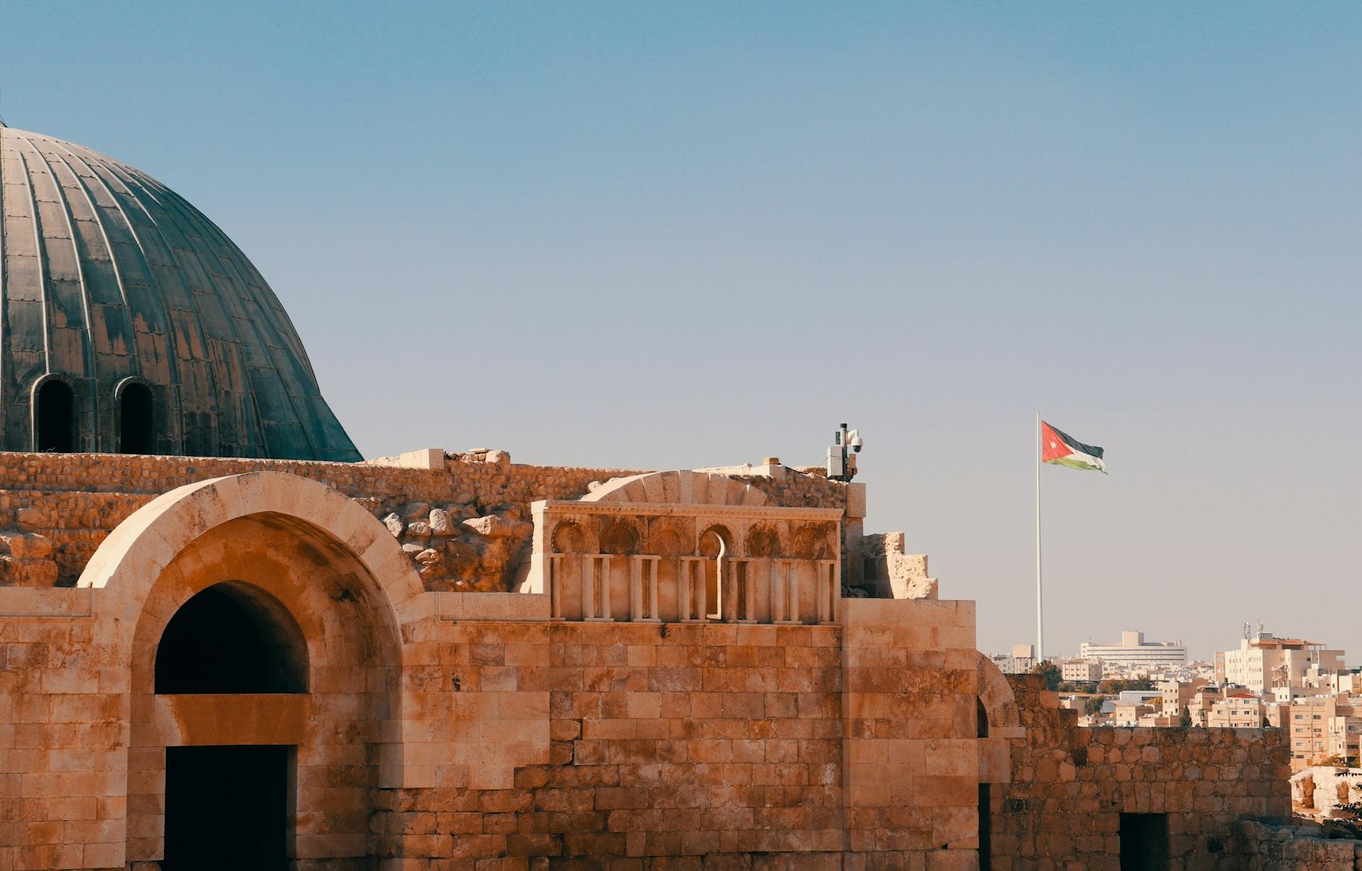 Amman repülőjegy 22.447 Ft-tól – Petra és sivatagi táj Jordániában