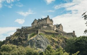 Edinburgh repülőjegy 34.500 Ft-tól – Edinburgh-i vár és óváros